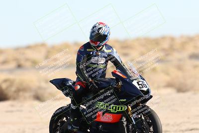 media/Dec-06-2025-CVMA (Sat) [[4a896cc04c]]/Race 8- Formula 40 MW and LW/